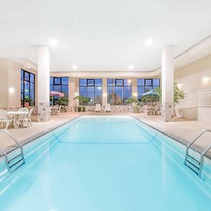 Elevation Inn & Suites, Trademark Collection By Wyndham